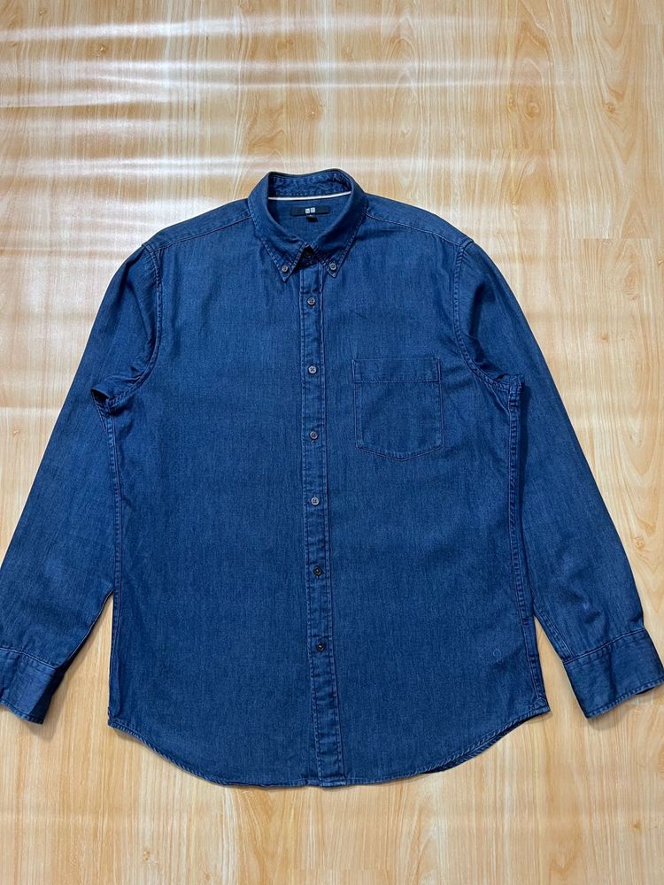 Uniqlo Denim Shirt For Men’s.