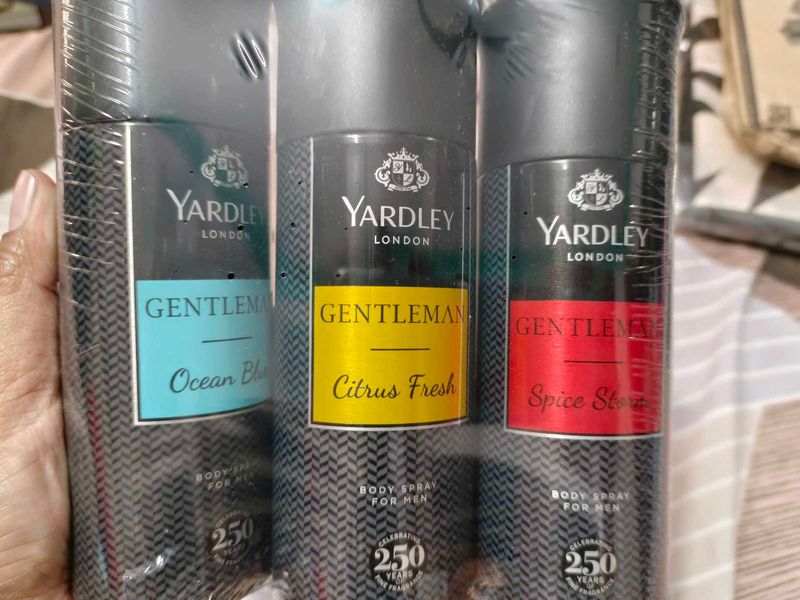 Yardley Gentleman Trio - Body Spray Set