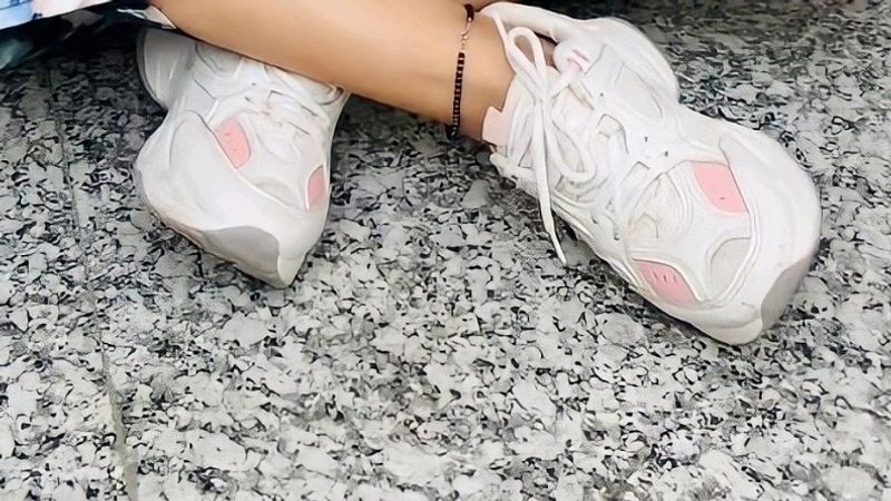 Women Sneakers