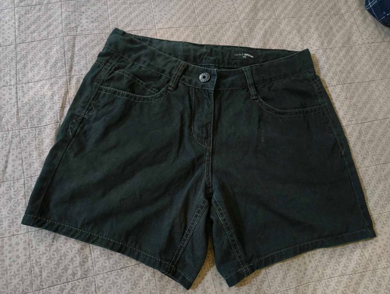 Short jeans