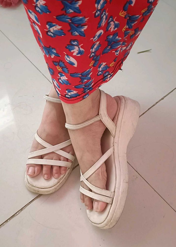 Stylish White Strappy Sandals