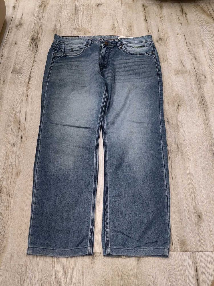 Ma5806 Dutch harbour jeans waist 34 inches