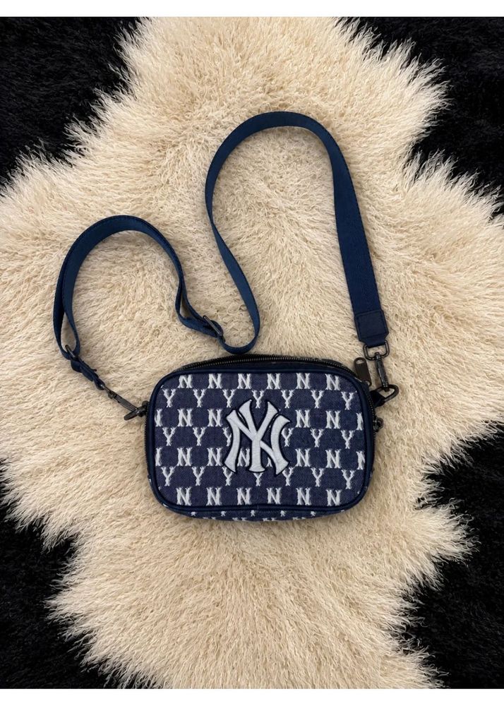 New York Yankees Crossbody Bag