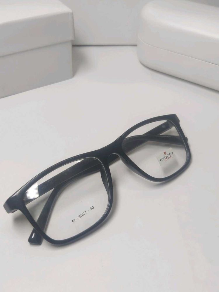 Stylish Black Rectangular Eyeglasses