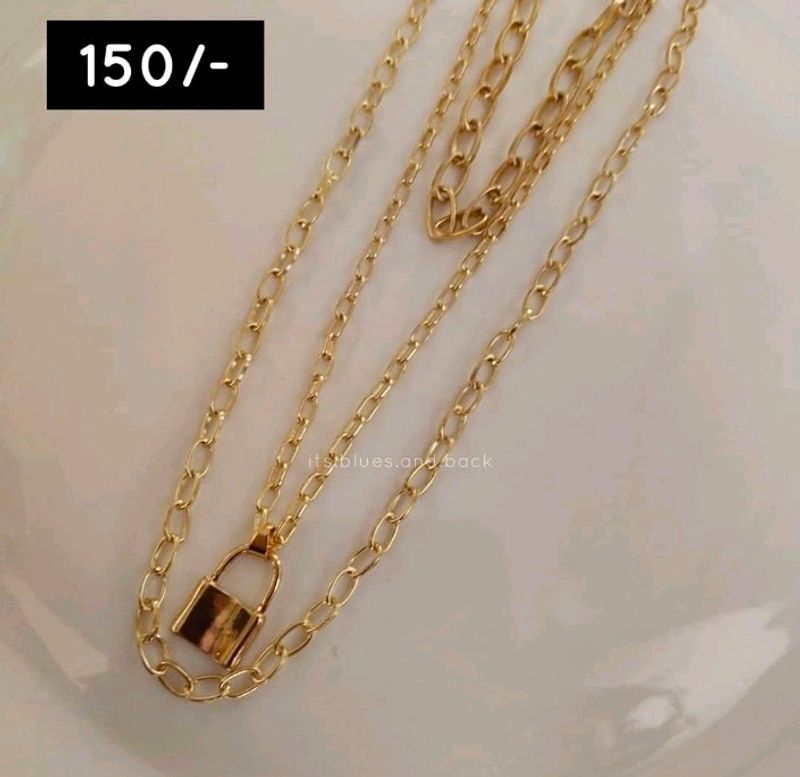 PRICE DROP 3 Layer Neckchain