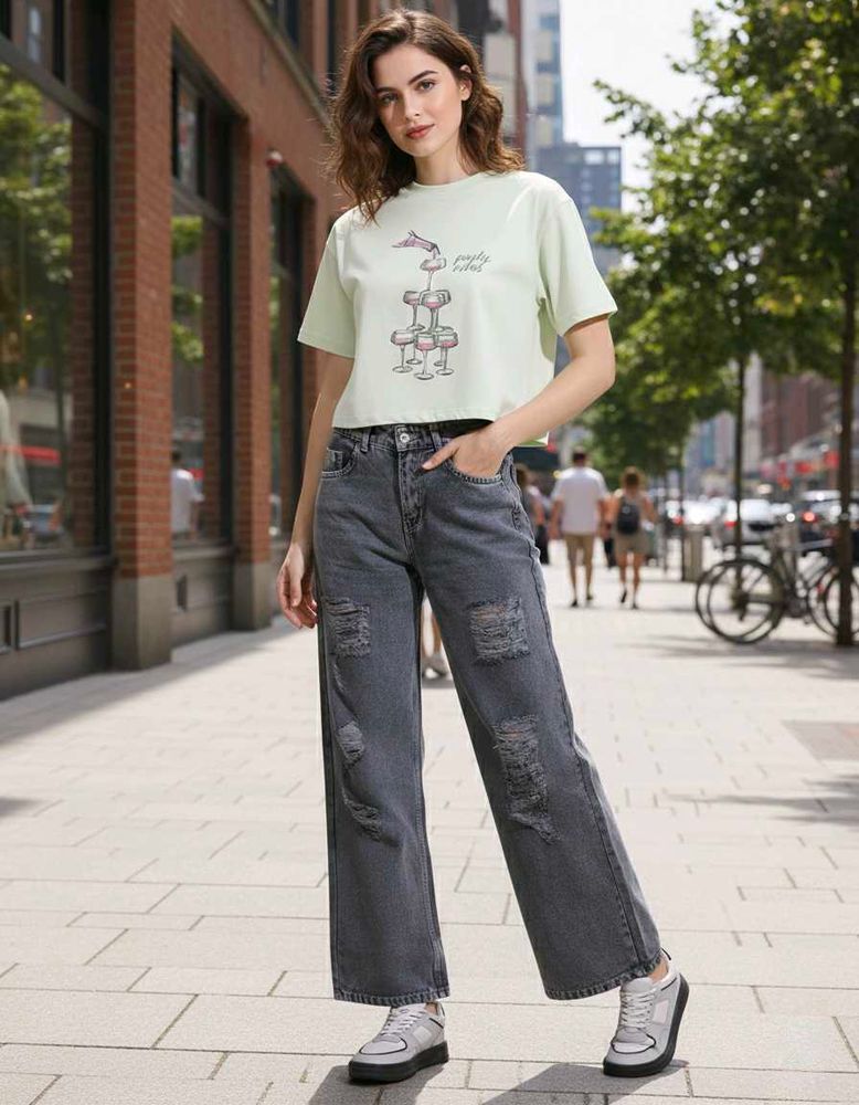 T-shirt &amp; Jeans Set 🏷️