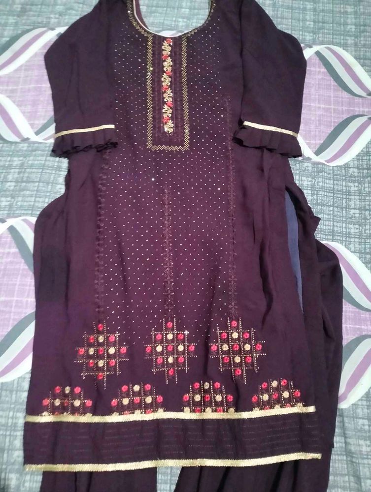 Wine Colour Makesh Work Lining  Stiched Suit
