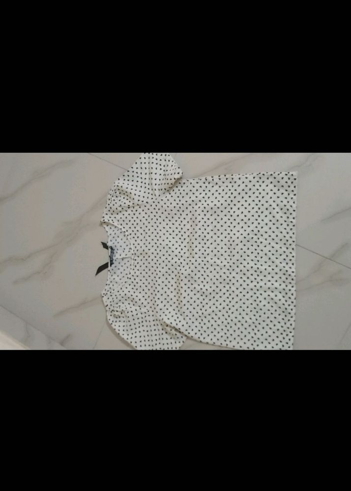 Cute Polka Dot Blouse