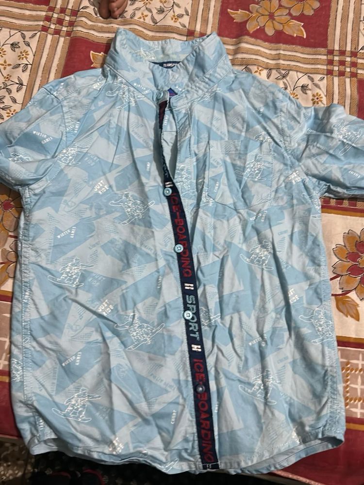 Blue Ice Boarding Print Shirt