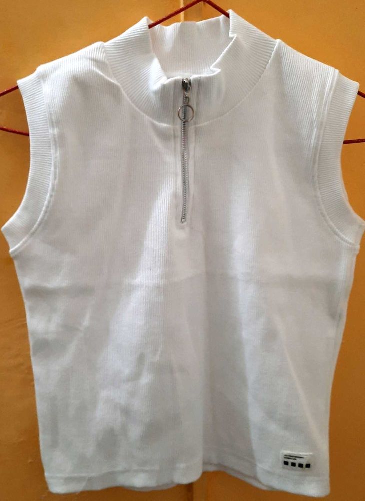 White Zip-Up Sleeveless Rib Knitted Tank Top