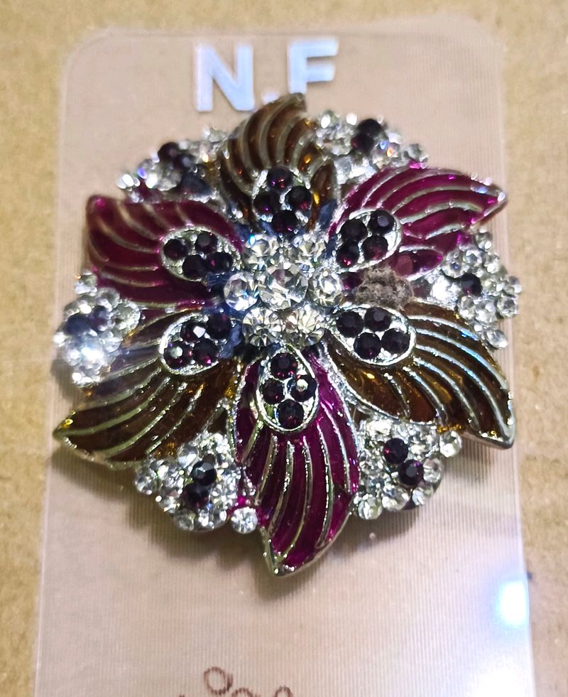 Beautiful Saree Pin