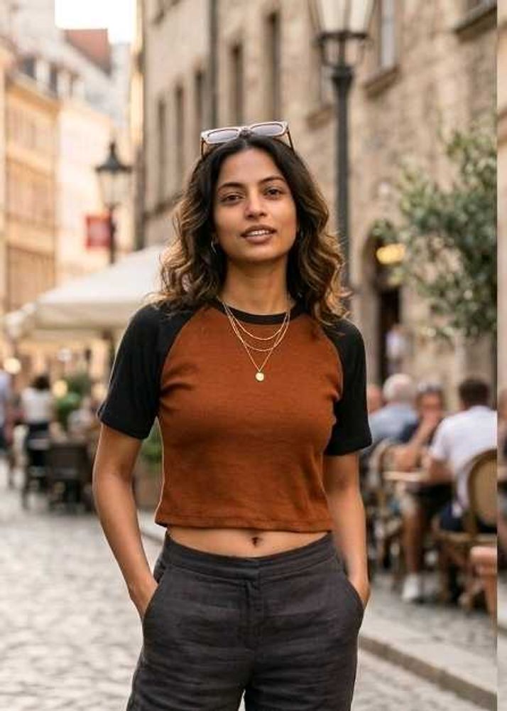 Stylish Two-Tone Cropped Top
