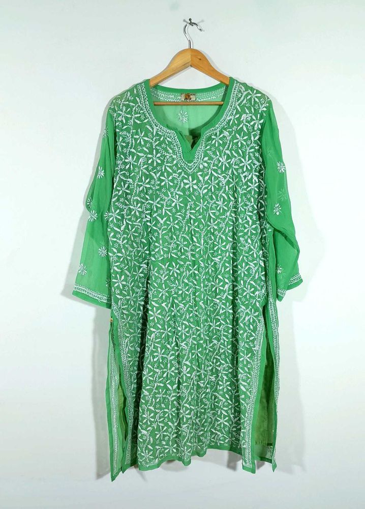 Green Embroidered Kurta For Women's