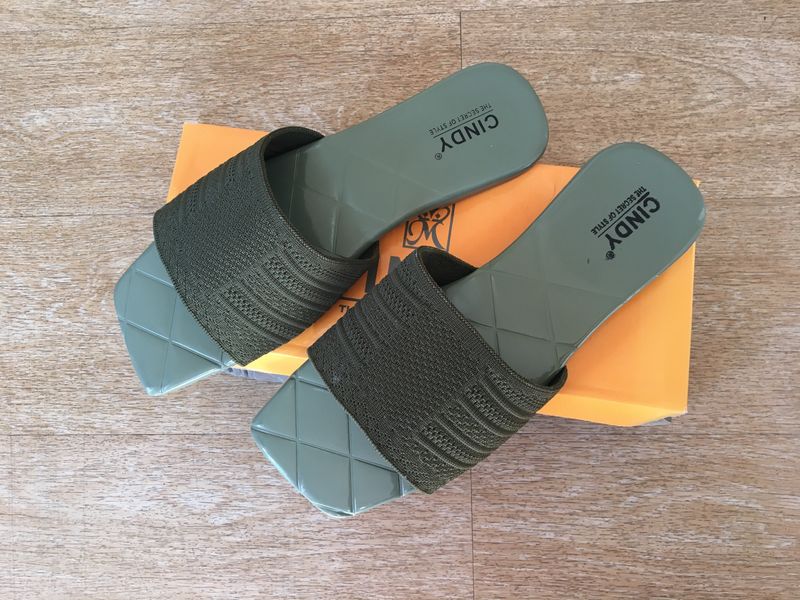 Brand New Women Sandals