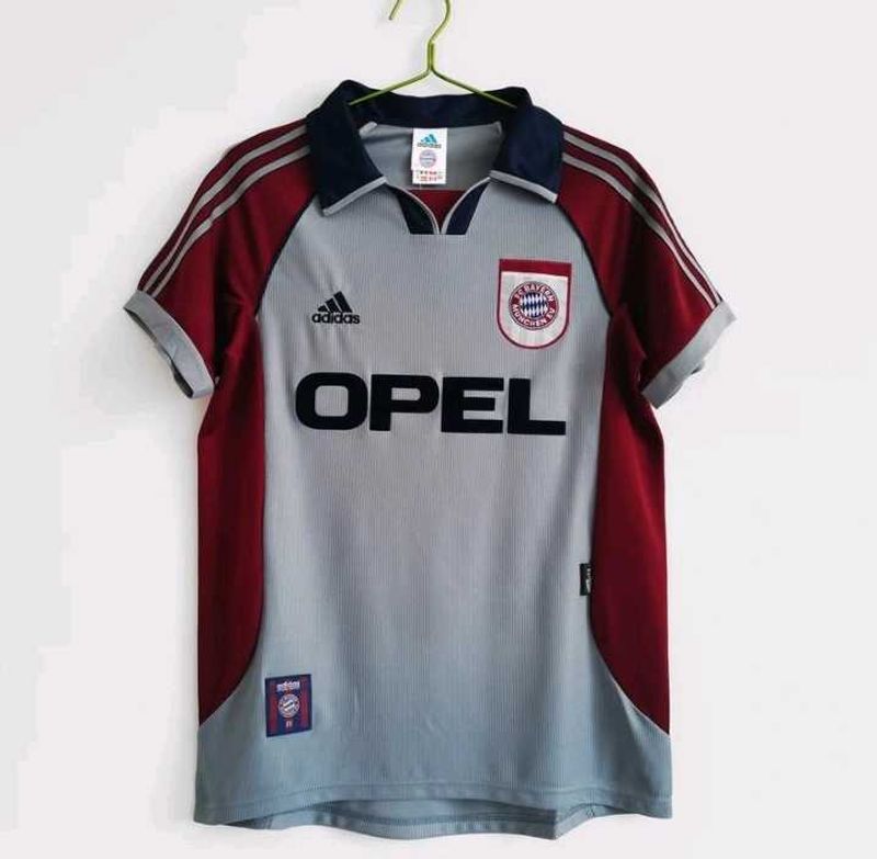 F.C Bayern munchen 1998 away kit