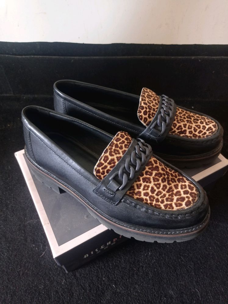 Leopard Print Chain Loafers