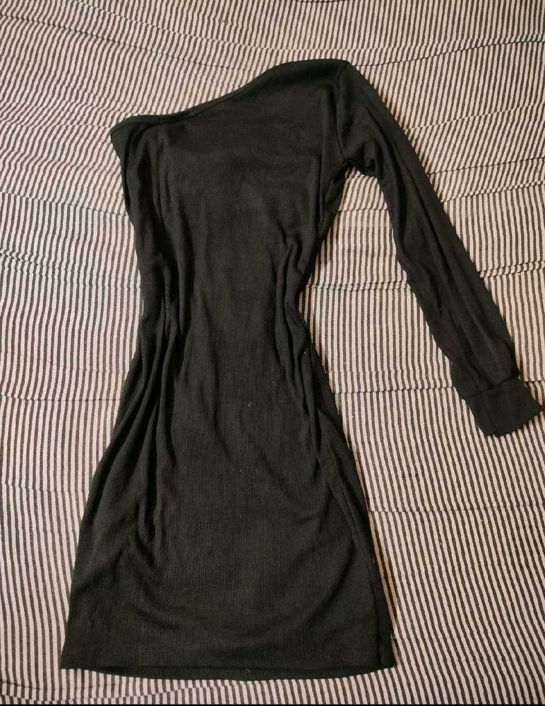 Black One-Shoulder Long Sleeve Dress