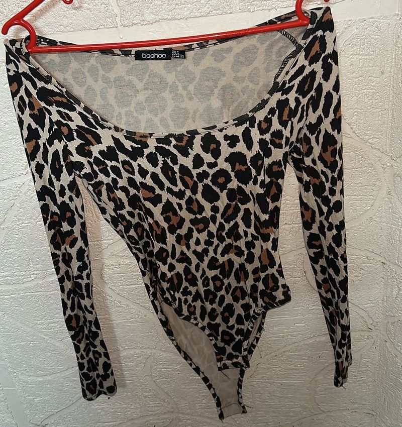 Leopard Print Long Sleeve Bodysuit