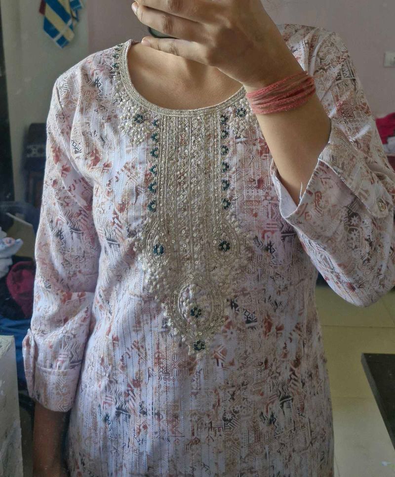Beige Floral Print Kurta