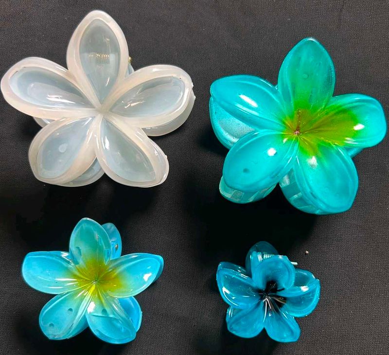 Set of 4 Flower Hair Claw Clips