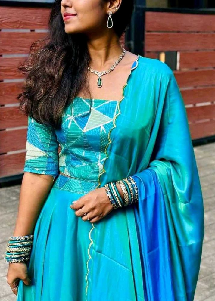ethnic skirt with belt and unstitched blouse