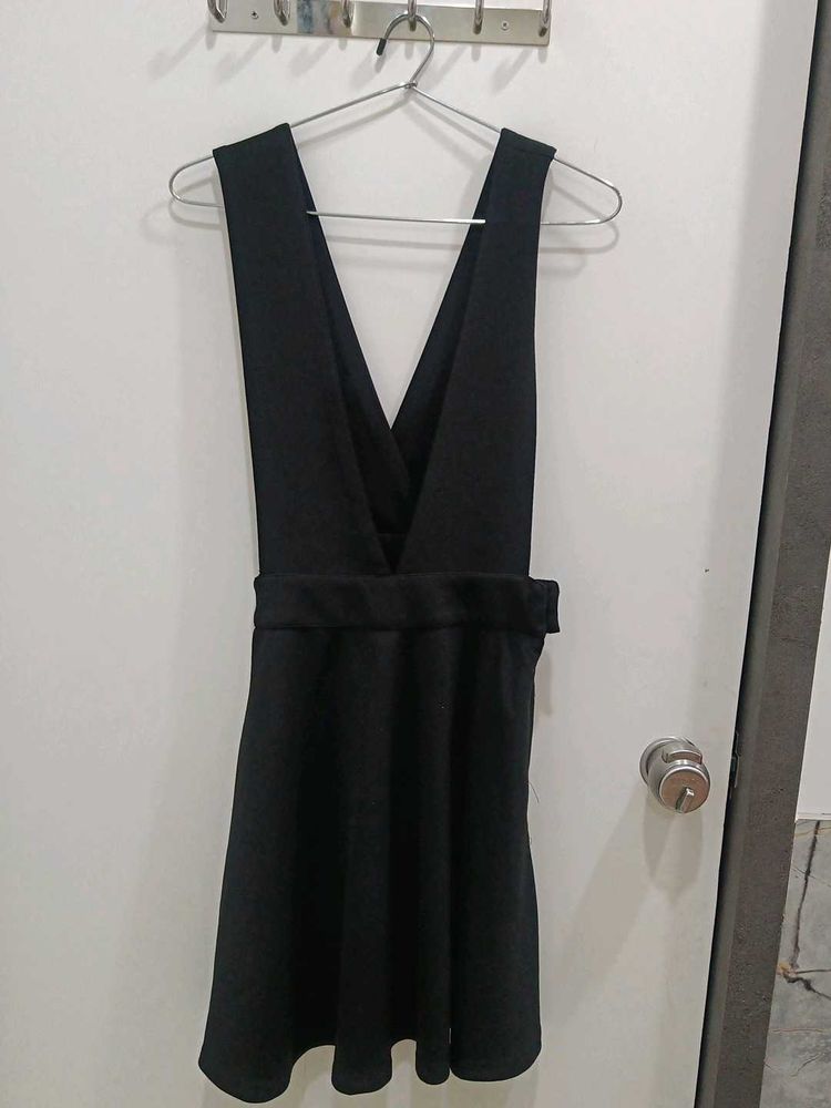 Chic Dark Grey Pinafore Dress