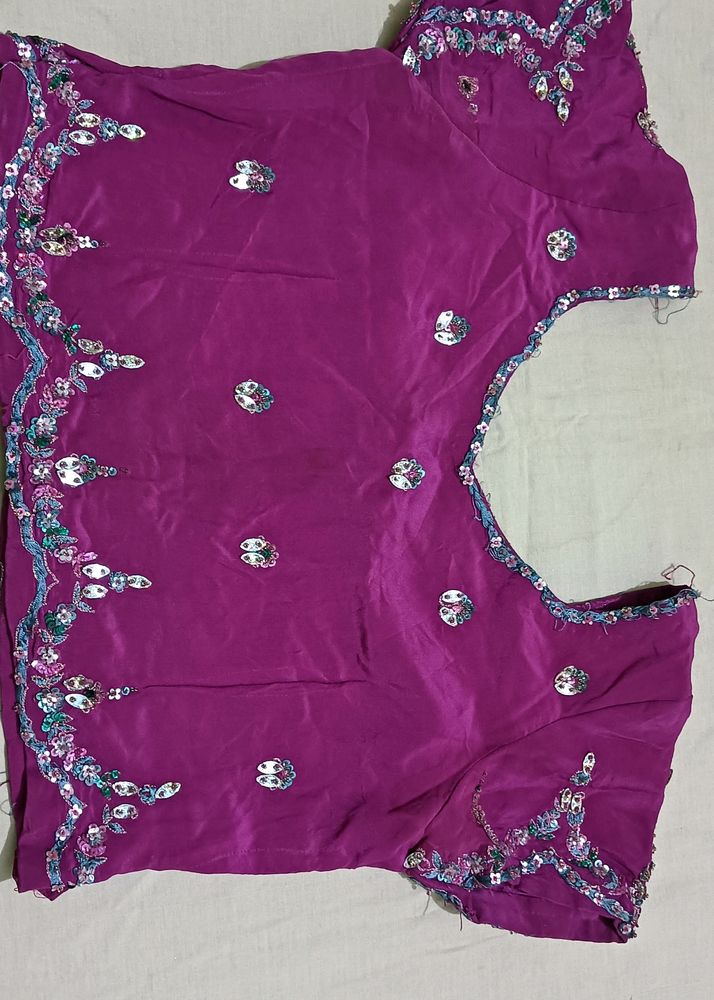Skirt ,Blouse N Dupatta
