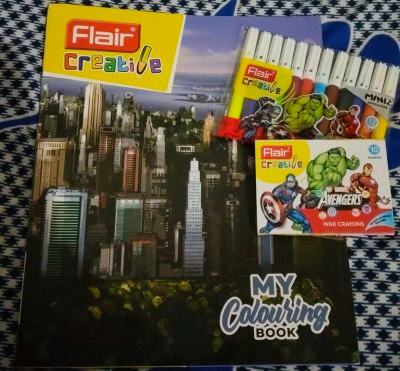 Flair Avengers Coloring Book &amp; Crayons Set
