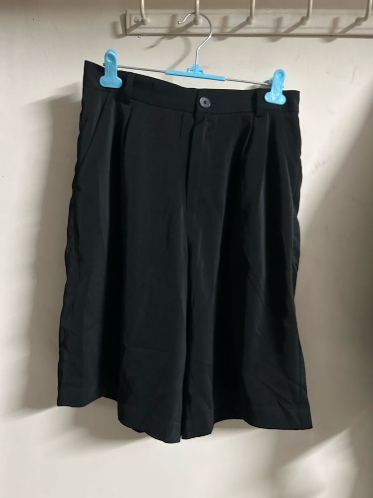 Black Wide Leg Pants