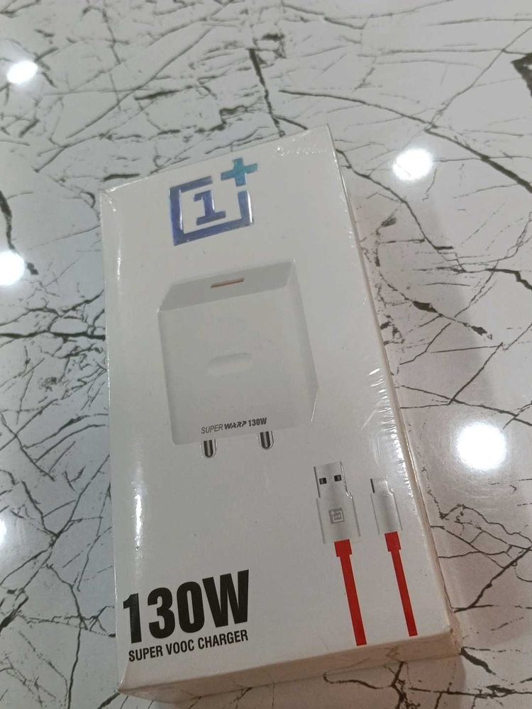 OnePlus 130W Super VOOC Charger