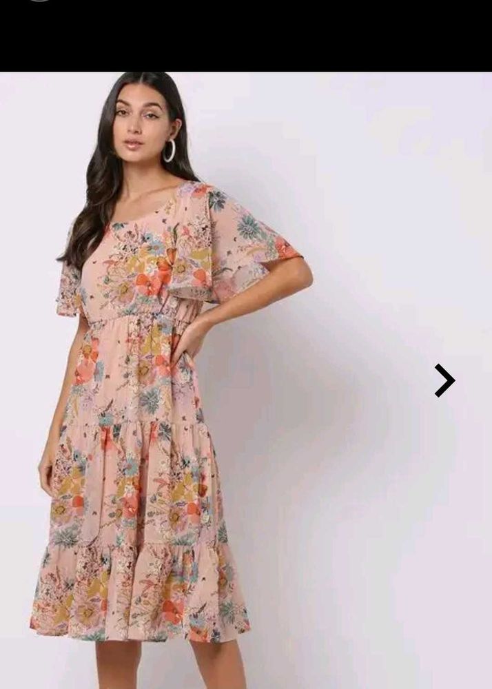 Chic Floral Print Tiered Dress