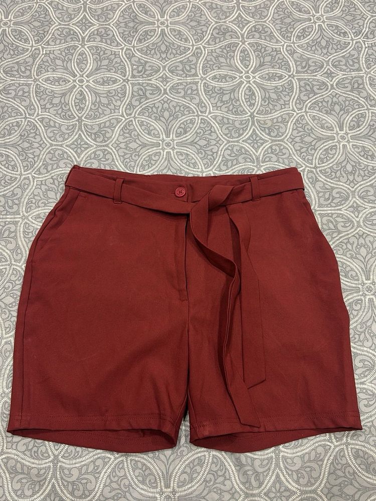 Stylish Maroon Waist Shorts
