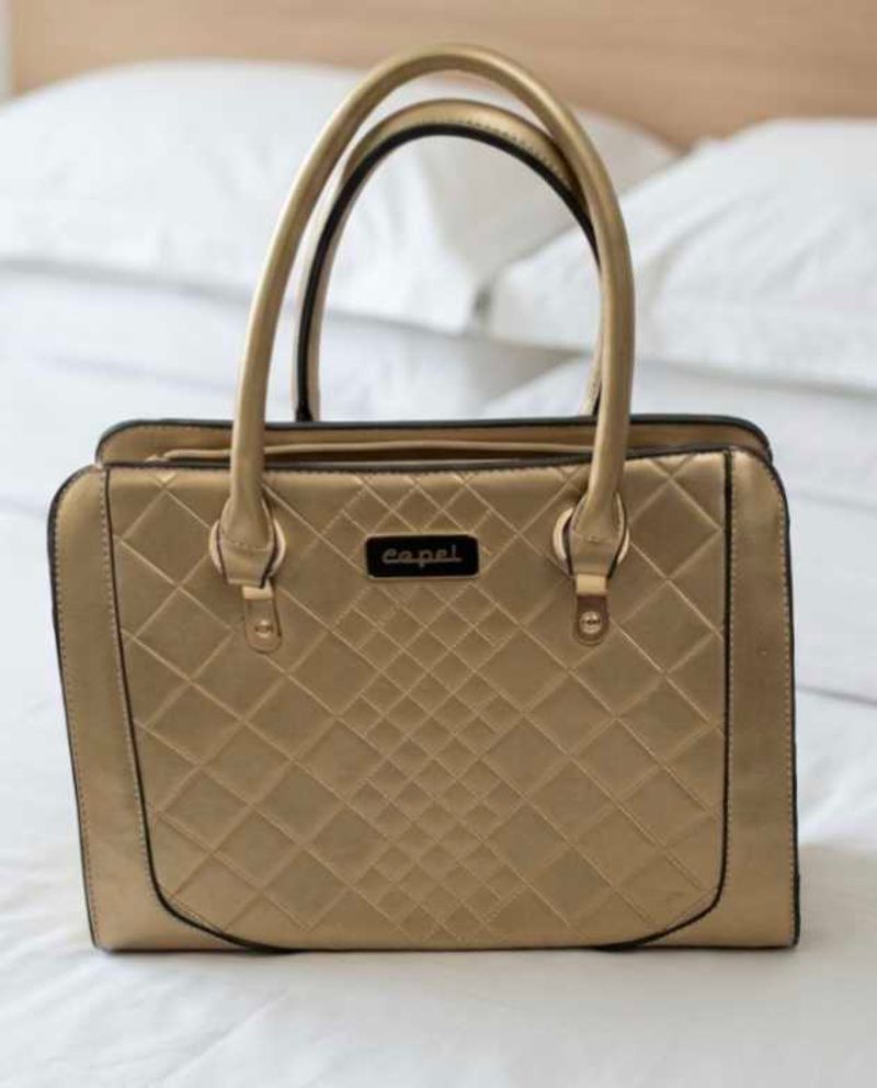 elegant Handbag with free white lace top