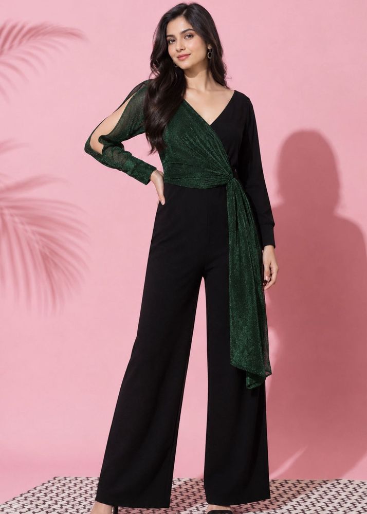 Chic Black &amp; Green Jumpsuit