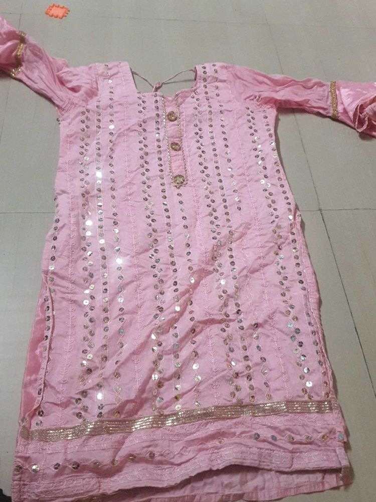 Pink Embellished Kurta