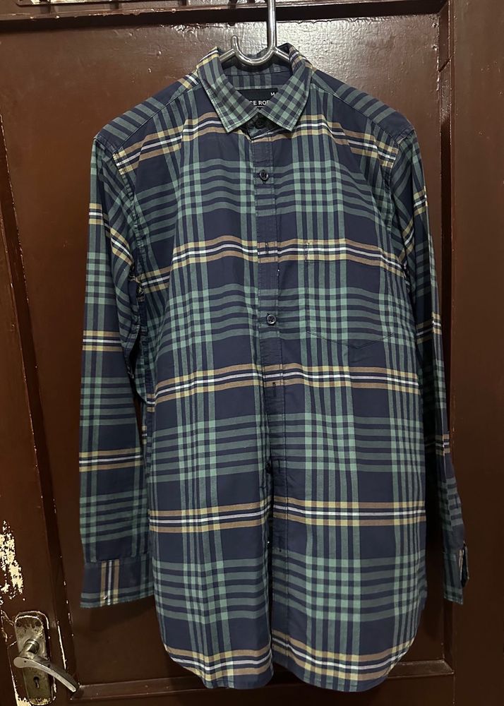 Men's Plaid Button-Down Shirt