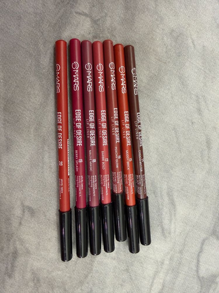 Set of 7 MARS Lip Liners