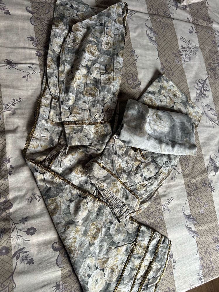 Elegant Floral Kurta Afghani salwar