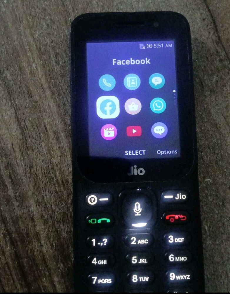 Jio Feature Phone - Facebook Ready