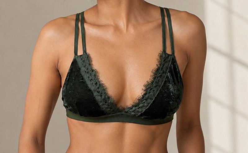shein dark green velvet bra