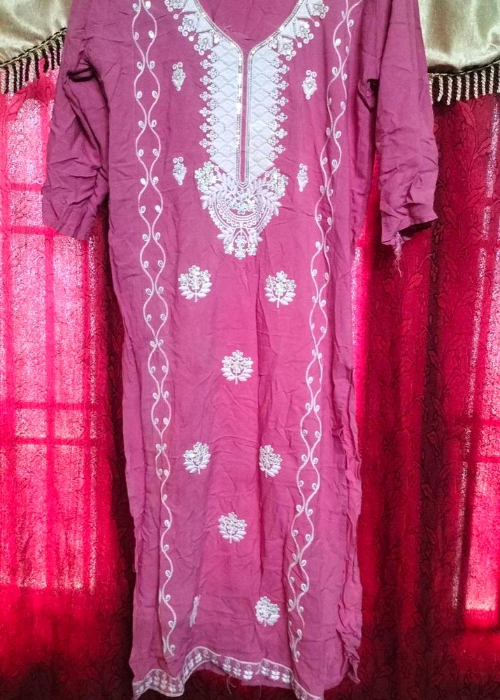 Embroidered Pink Kurta