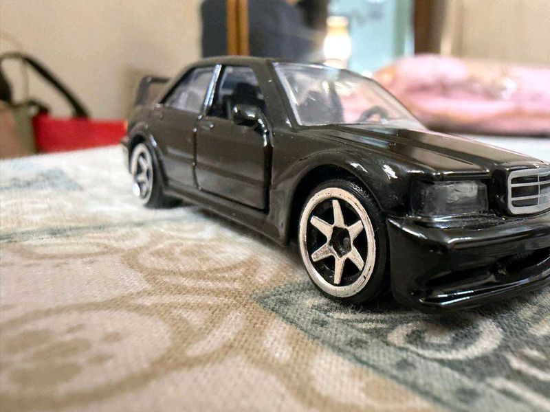 Black Mercedes-Benz 190E Diecast Model Car
