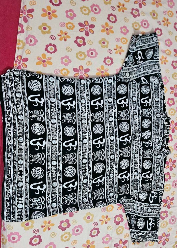 Stylish Black &amp; White Om Print Kurta