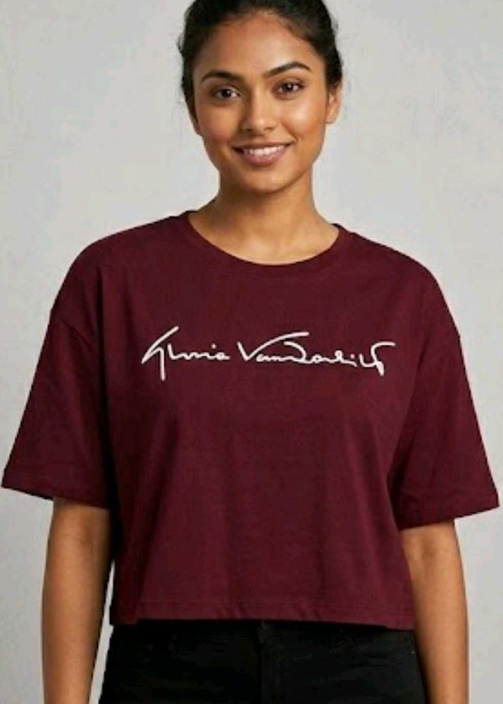 Gloria Vanderbilt Burgundy Graphic T-Shirt