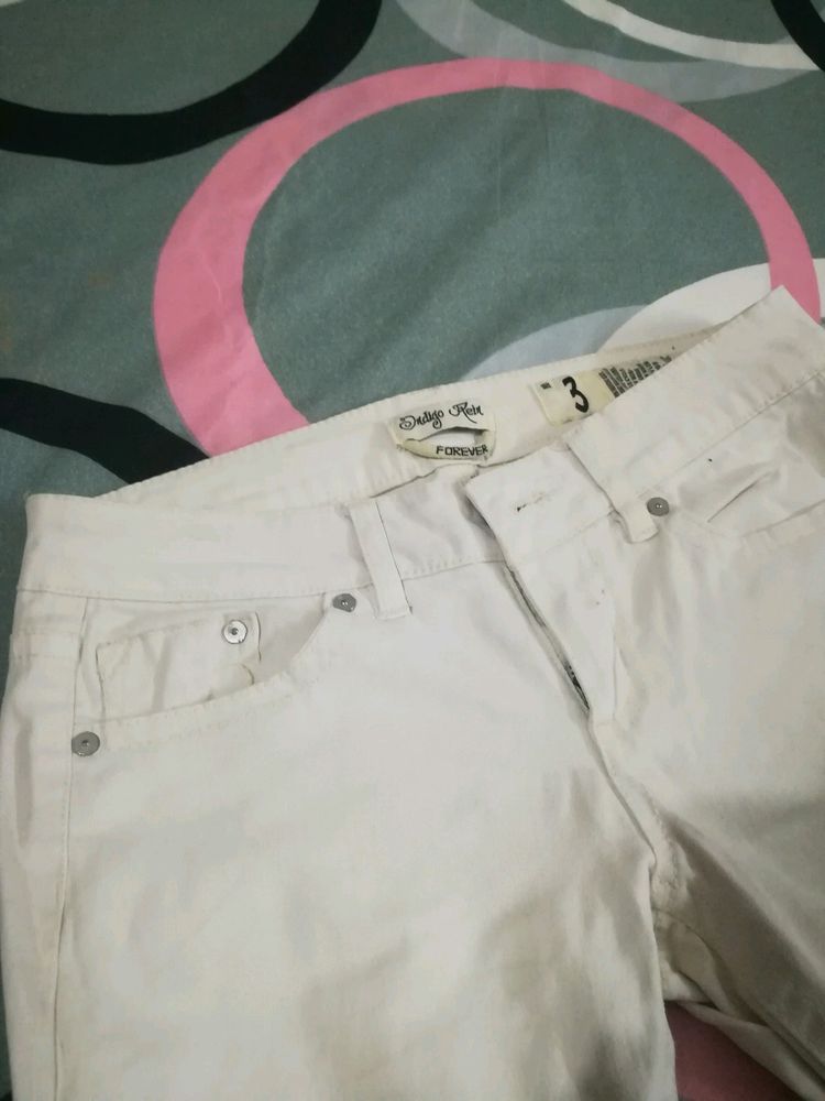 White Jeans With Affordable Price