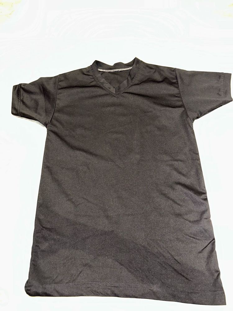 Simple V-Neck T-Shirt