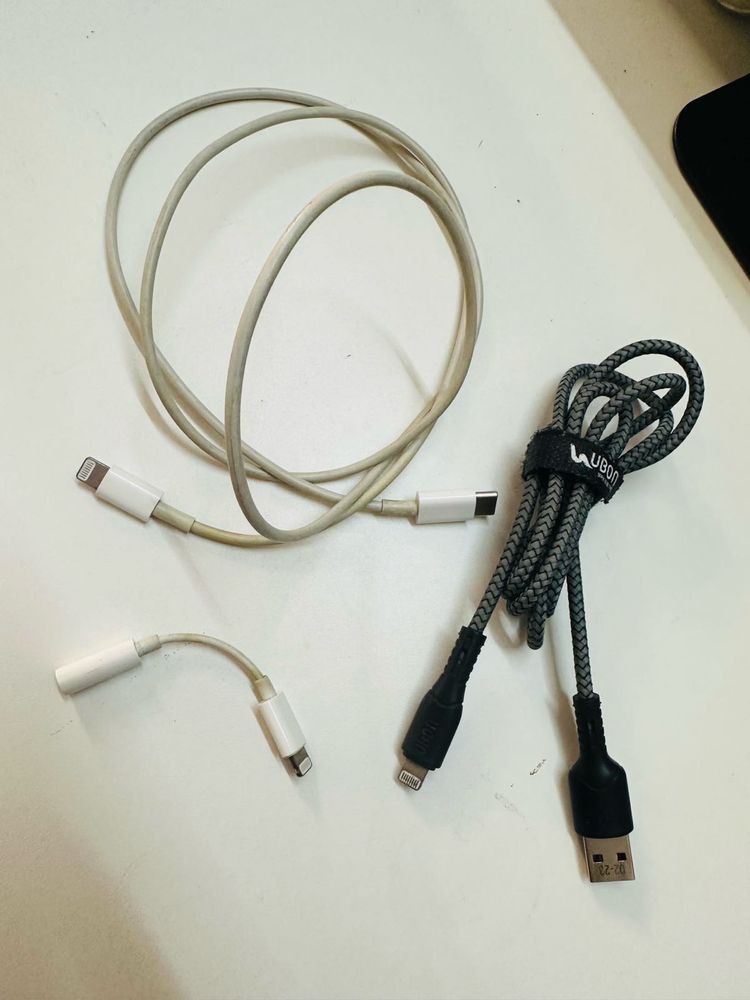 Apple Lightning Cable &amp; Adapter 3 set