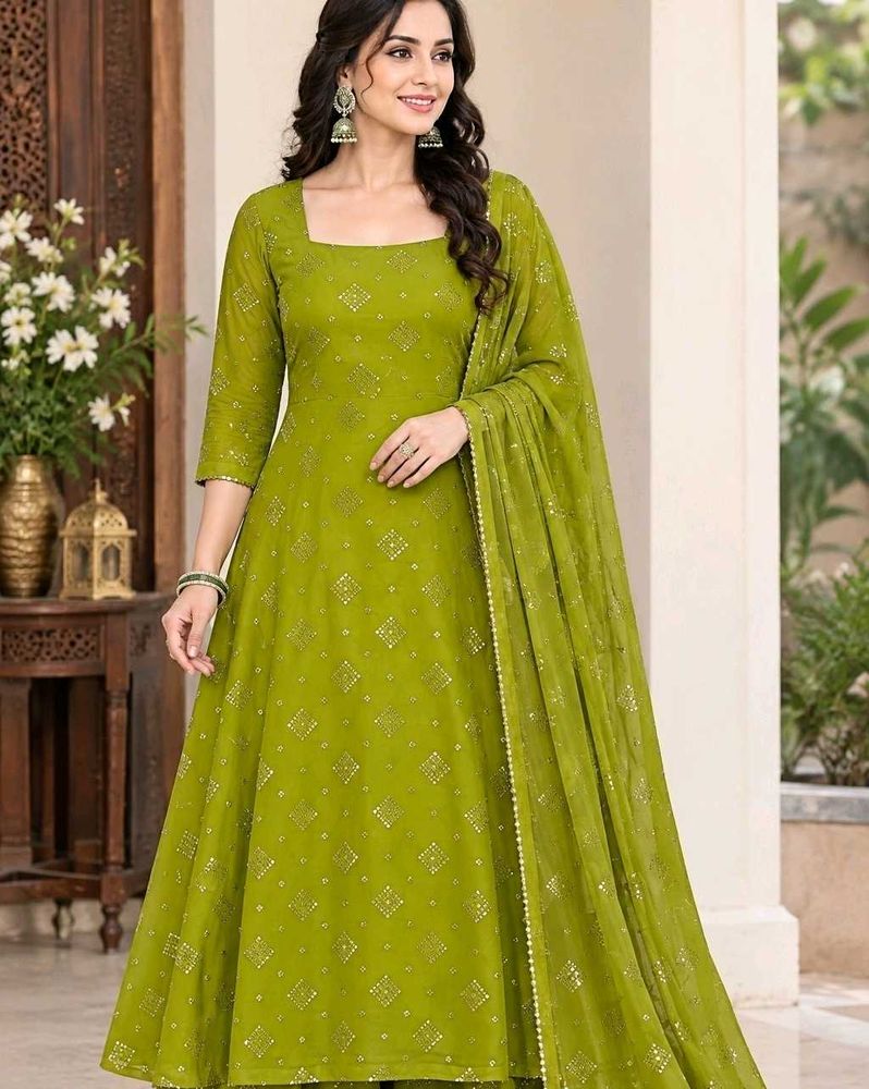 Beautiful Green Kurta Set