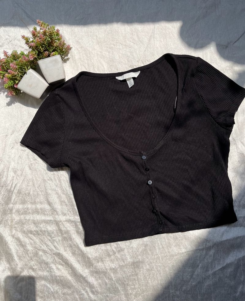 H&amp;M Body Hugging Buttoned DeepNeck Crop Top🖤