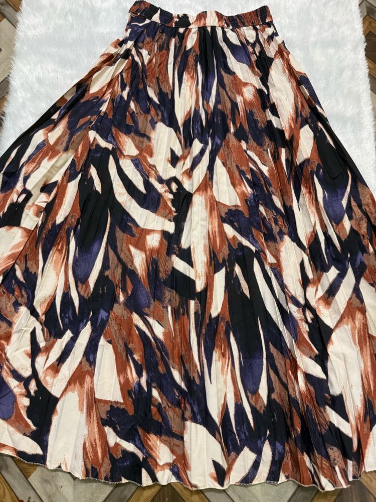 COMBO Bohemian Print Pleated Maxi Skirt